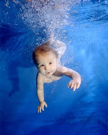 嬰兒游泳反射