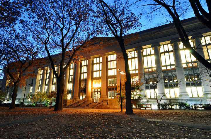 哈佛大學圖書館