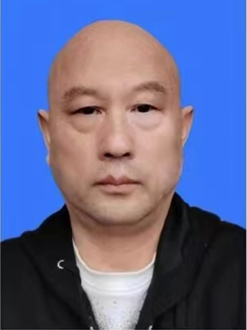索振昌 索振昌