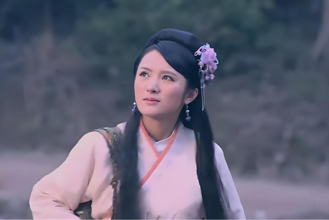 紫嫣(古裝劇《隋唐英雄》角色) 紫嫣(古裝劇《隋唐英雄》角色)
