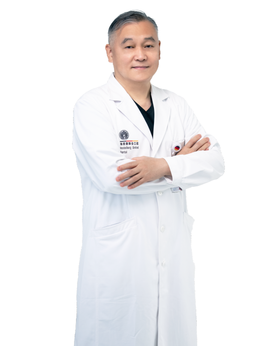 李萬勝(天津市口腔醫院正畸科副主任醫師) 李萬勝(天津市口腔醫院正畸科副主任醫師)