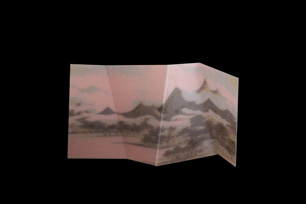 摺疊(張煉綜合媒介作品) 摺疊(張煉綜合媒介作品)