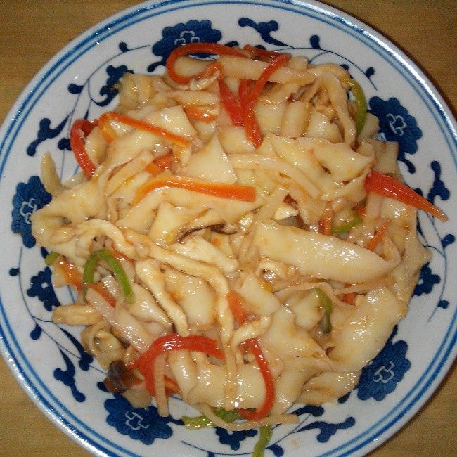 雞絲炒刀削麵 雞絲炒刀削麵