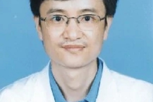 陳丕平 陳丕平