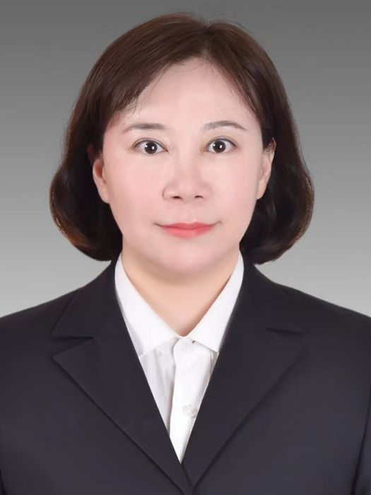 王瑩(遼寧省遼陽市人力資源和社會保障局黨組成員、副局長) 王瑩(遼寧省遼陽市人力資源和社會保障局黨組成員、副局長)