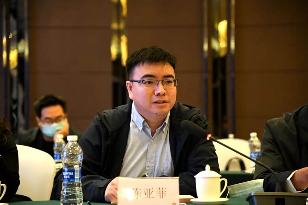 陳亞菲(陝西省能源局電力處副處長) 陳亞菲(陝西省能源局電力處副處長)