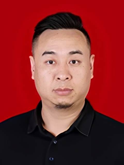 趙亮亮(陝西省渭南市富平縣一家麵館老闆)