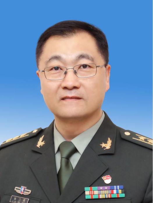 陳衛國(山西省晉中市和順縣委常委、人武部政委) 陳衛國(山西省晉中市和順縣委常委、人武部政委)
