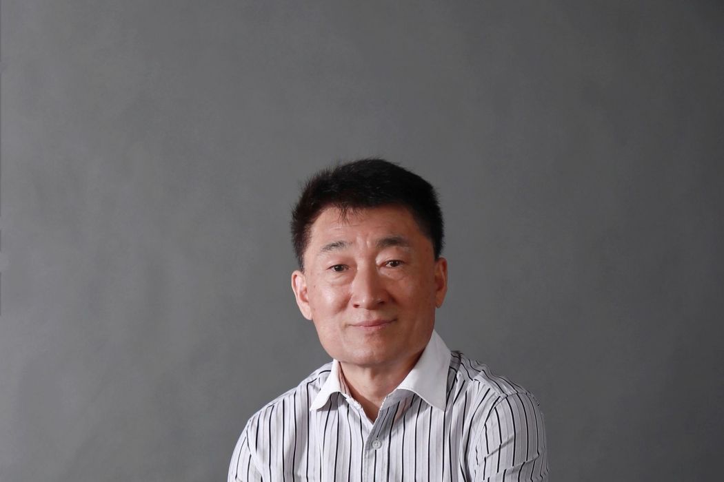 姜峰(西安翻譯學院教師) 姜峰(西安翻譯學院教師)
