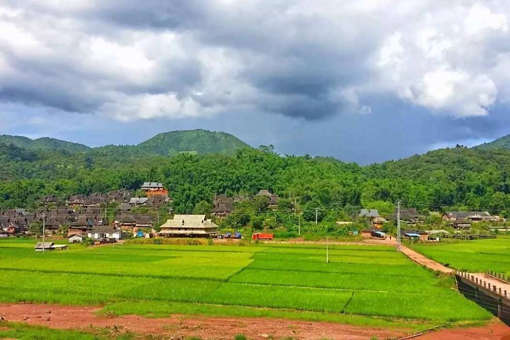 曼灘村 曼灘村