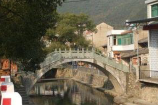 梯雲橋(蘇州市吳江區黎里鎮民國古橋) 梯雲橋(蘇州市吳江區黎里鎮民國古橋)