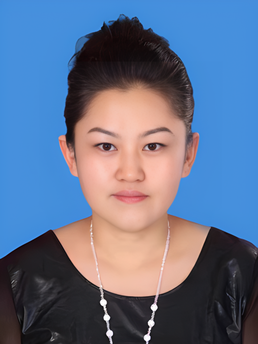 李秀峰(達拉特旗林業和草原局幹部) 李秀峰(達拉特旗林業和草原局幹部)
