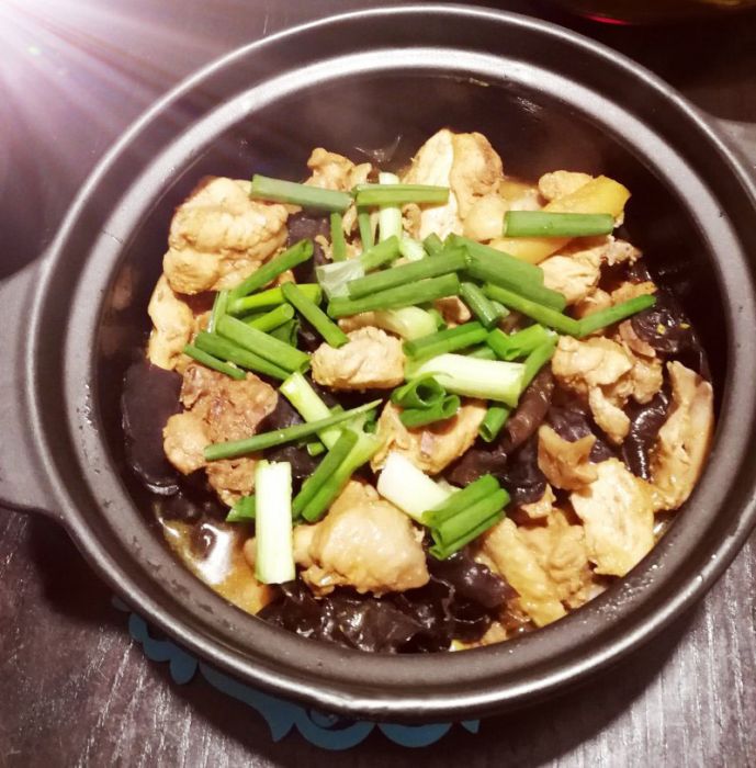 腐乳燒雞 腐乳燒雞