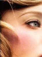 蘿瑪拉·嘉瑞(Romola Garai)