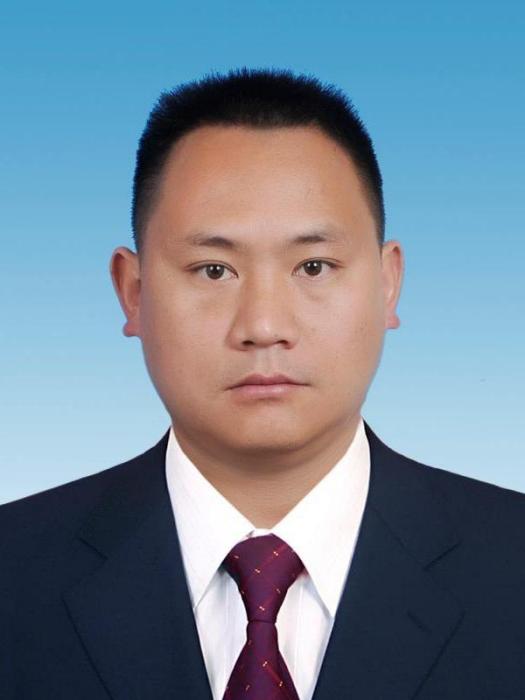 周德軍(楚雄彝族自治州姚安縣自然資源局副局長) 周德軍(楚雄彝族自治州姚安縣自然資源局副局長)