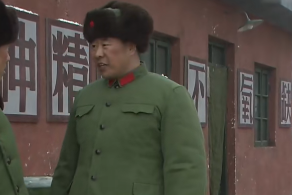 張保國(2009年電視劇《在那遙遠的地方》中的角色) 張保國(2009年電視劇《在那遙遠的地方》中的角色)