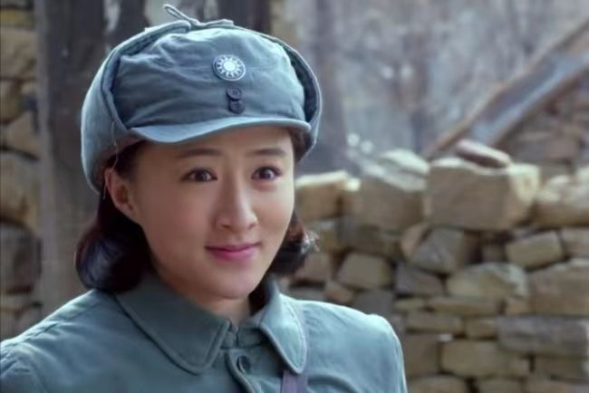 楊曼(戰爭劇《鐵血軍歌》中的角色) 楊曼(戰爭劇《鐵血軍歌》中的角色)