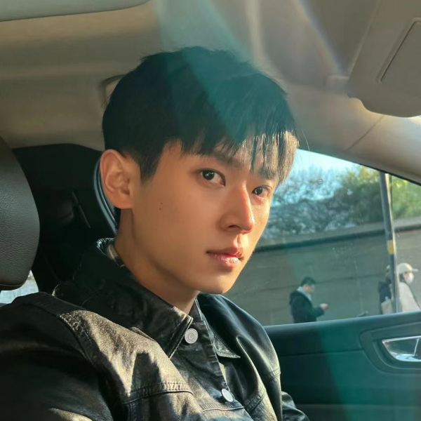 丞磊 丞磊