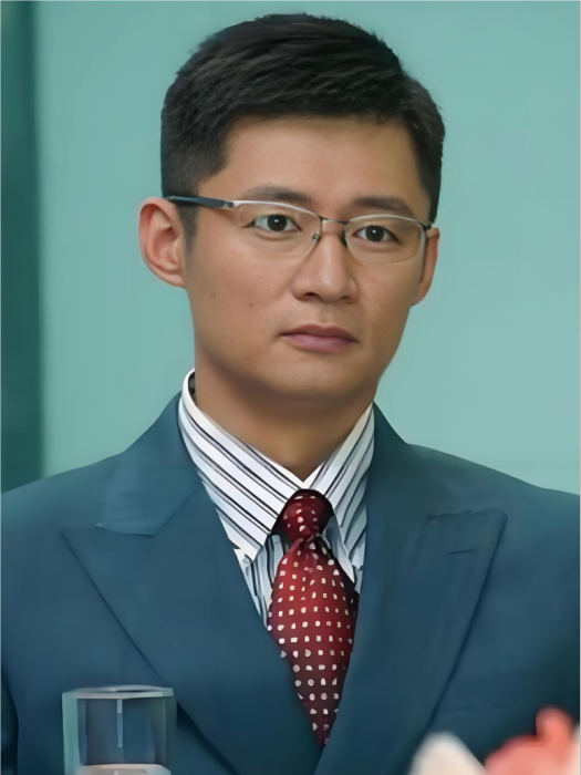 李月(電視劇《赤熱》中的角色) 李月(電視劇《赤熱》中的角色)