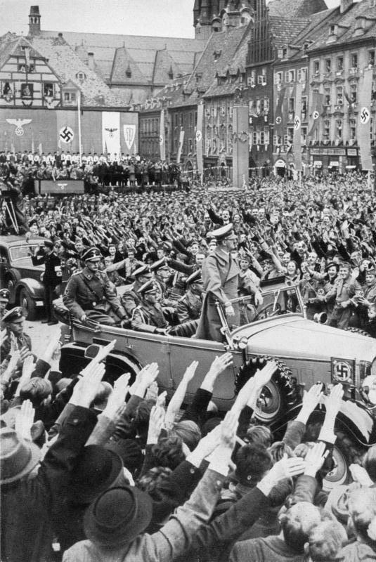 1938年希特勒在奧地利