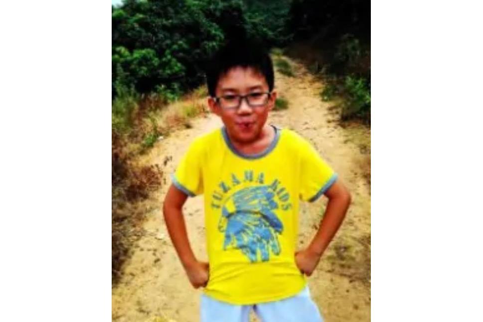 何泓翰 何泓翰