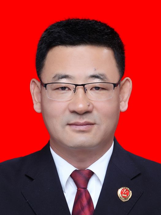 馬曉元(甘肅省臨夏回族自治州康樂縣人民檢察院黨組書記、檢察長、檢委會委員、四級高級檢察官) 馬曉元(甘肅省臨夏回族自治州康樂縣人民檢察院黨組書記、檢察長、檢委會委員、四級高級檢察官)