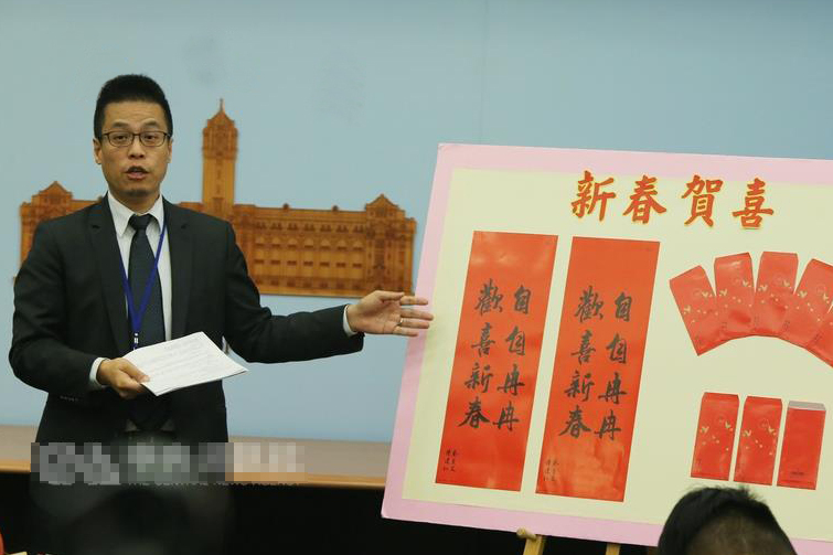 自自冉冉 自自冉冉