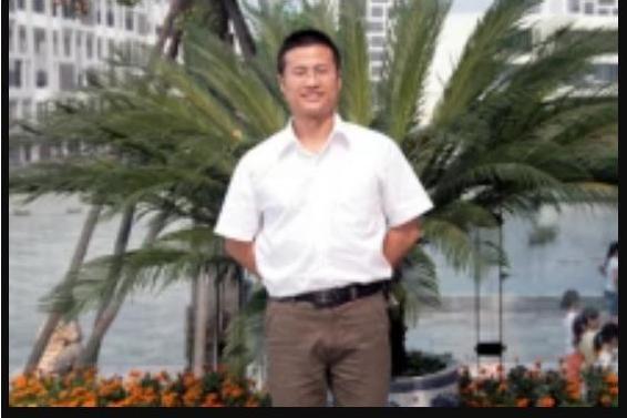 羅小東(網路寫手) 羅小東(網路寫手)