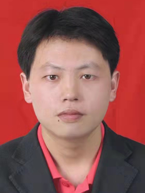 歐陽俊(江西省贛州市石城縣農業農村局二級主任科員) 歐陽俊(江西省贛州市石城縣農業農村局二級主任科員)