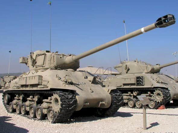M51謝爾曼坦克