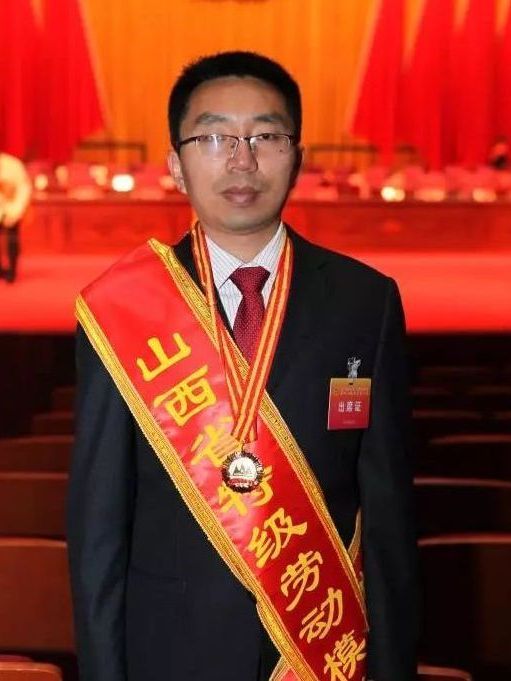 童明全 童明全