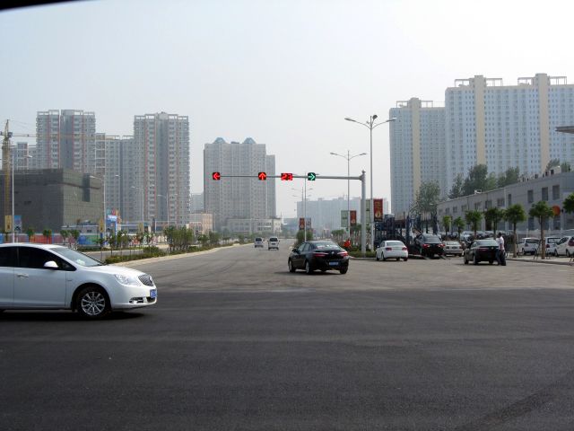 信臣路 信臣路