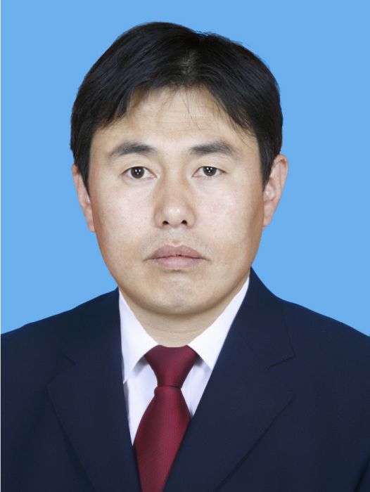 周洛(青海省海北州自然資源局副局長,三級調研員) 周洛(青海省海北州自然資源局副局長,三級調研員)