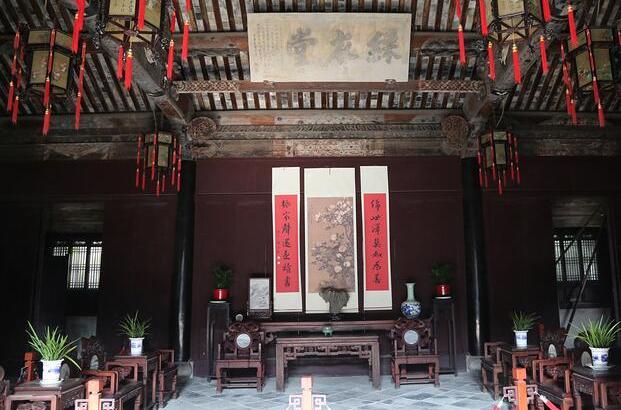 彩衣堂 彩衣堂