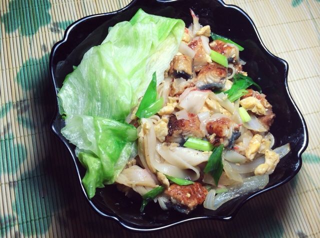 鰻魚米粉 鰻魚米粉