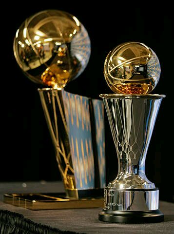 比爾·拉塞爾NBA總決賽最有價值球員獎(FMVP)