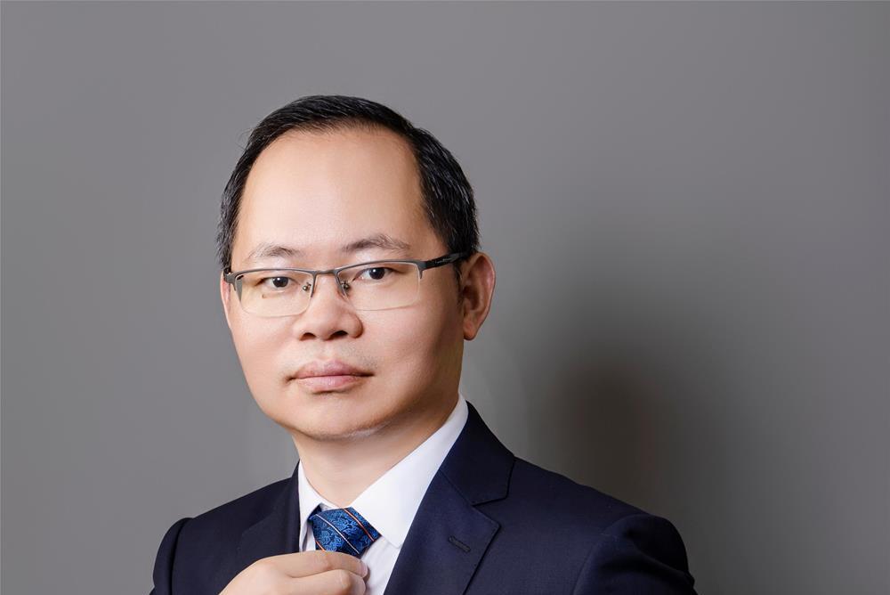 胡云(長沙市長郡濱江中學副校長) 胡云(長沙市長郡濱江中學副校長)