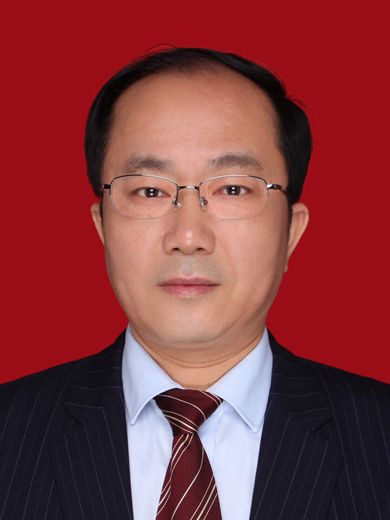 李偉雄(潮州市湘橋區人民政府黨組成員、副區長) 李偉雄(潮州市湘橋區人民政府黨組成員、副區長)