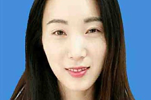 李雅裙 李雅裙