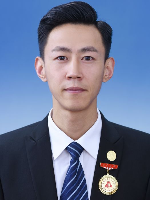 郭林(鑫郭林集團董事長) 郭林(鑫郭林集團董事長)