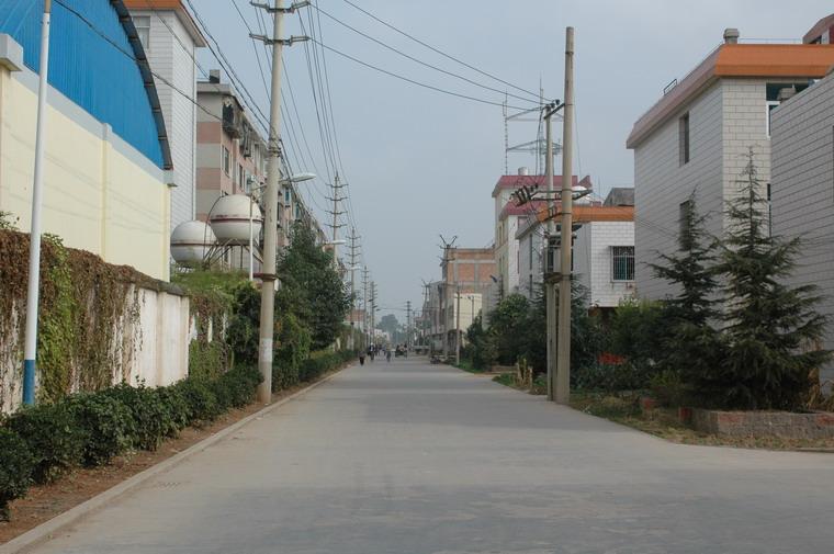 長河社區——進村道路