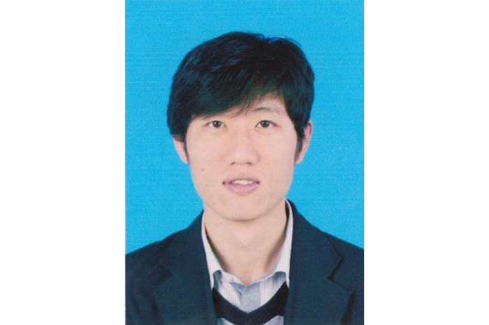 王楠(鄭州文化館文藝專乾、青年編導) 王楠(鄭州文化館文藝專乾、青年編導)