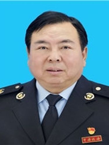 張建平(國家稅務總局千陽縣稅務局黨委委員、副局長) 張建平(國家稅務總局千陽縣稅務局黨委委員、副局長)