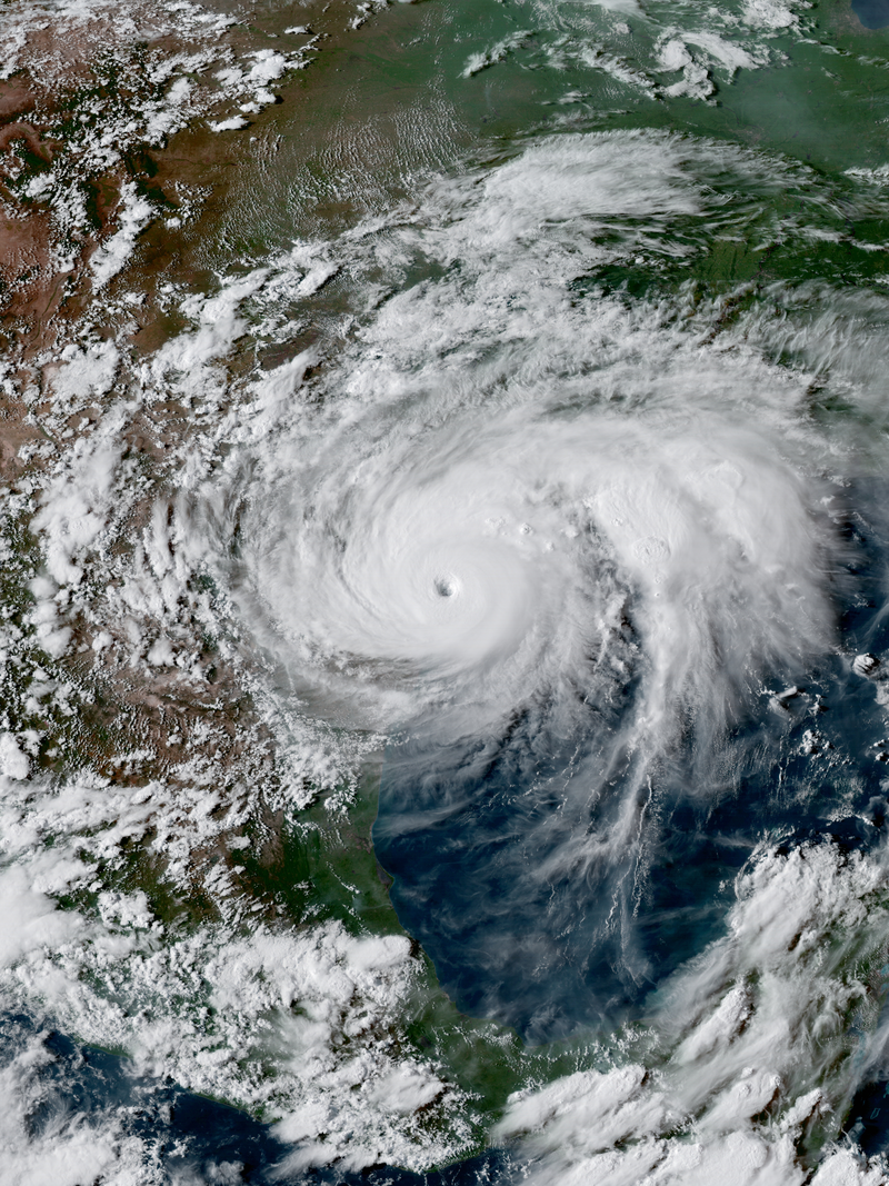 颶風哈維 衛星雲圖
