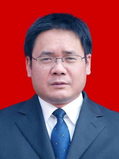 肖偉平(湘鄉市交通運輸局黨委委員、副局長) 肖偉平(湘鄉市交通運輸局黨委委員、副局長)