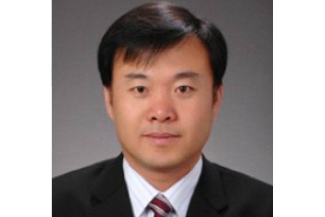 李文哲(延邊大學師範學院教師) 李文哲(延邊大學師範學院教師)