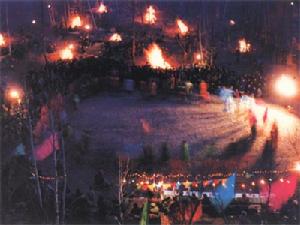 鄂倫春族篝火節