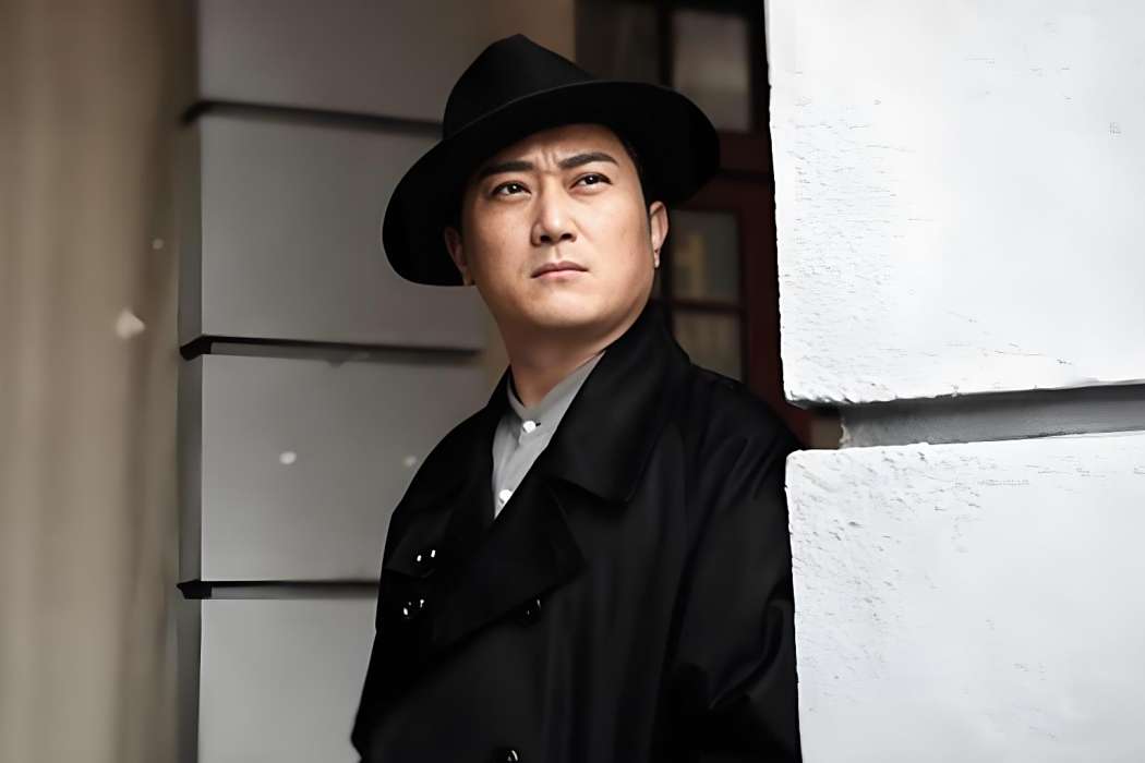 武中奇(《獵豺狼》中由徐鵬凱飾演的男配角) 武中奇(《獵豺狼》中由徐鵬凱飾演的男配角)