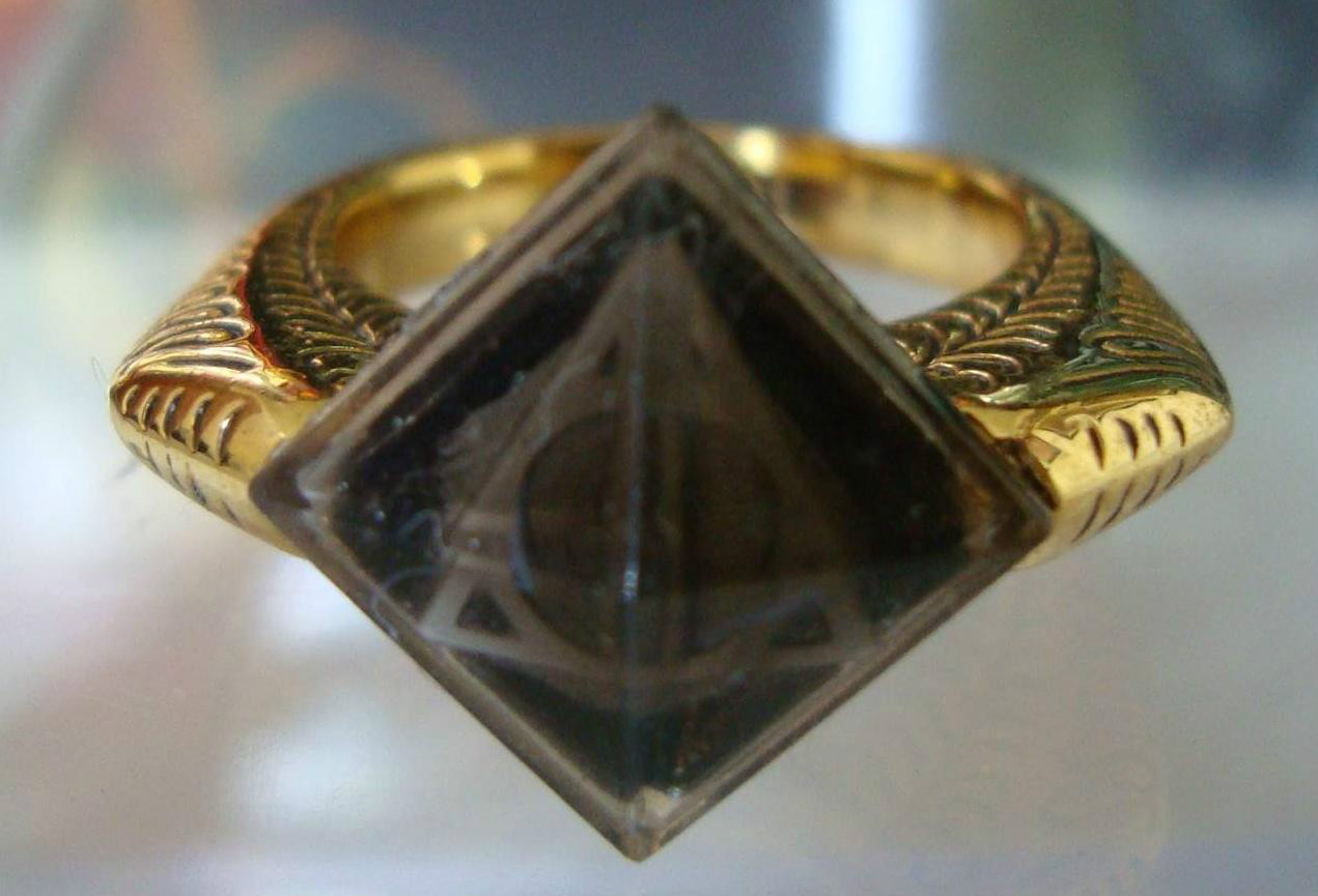 馬沃羅·岡特的戒指