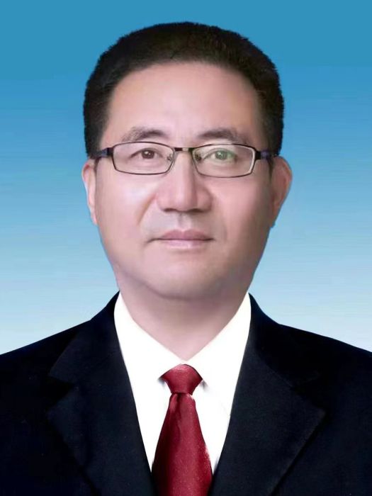 王贏(中共赤峰市巴林右旗委常委、組織部部長) 王贏(中共赤峰市巴林右旗委常委、組織部部長)